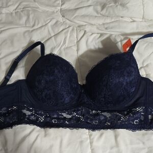 Lace Push-Up Bralette in Navy